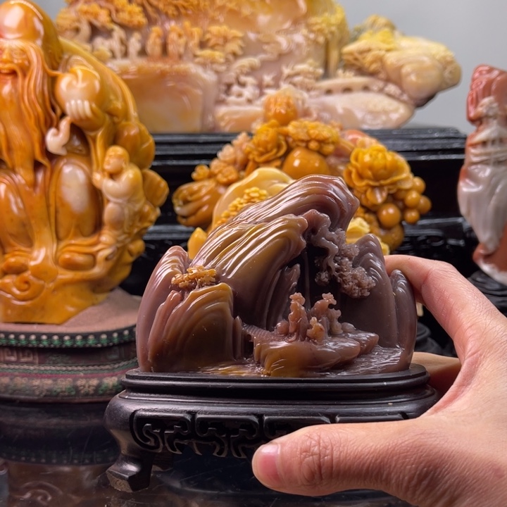 寿山石香山雅聚摆件