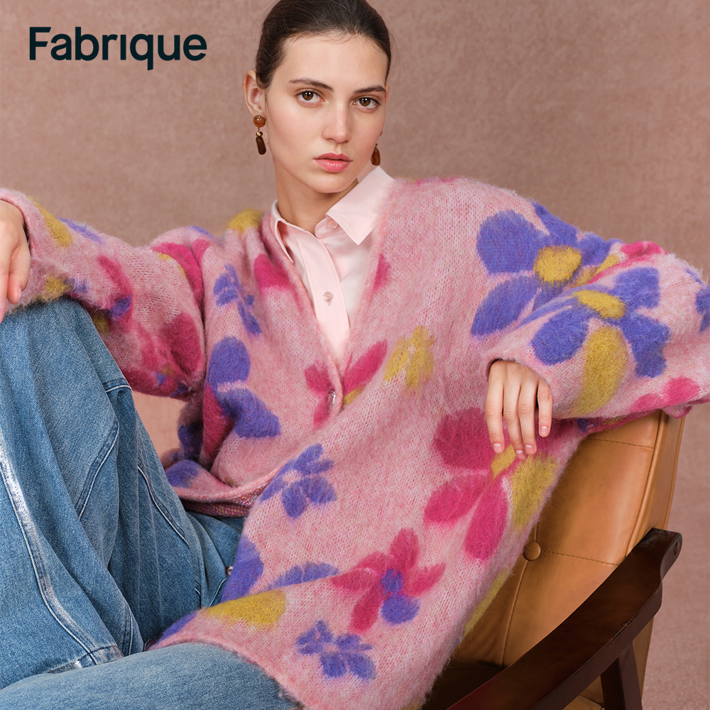 Fabrique【张予曦同款】粉花园甜美粉提花马海毛针织开衫时尚开衫