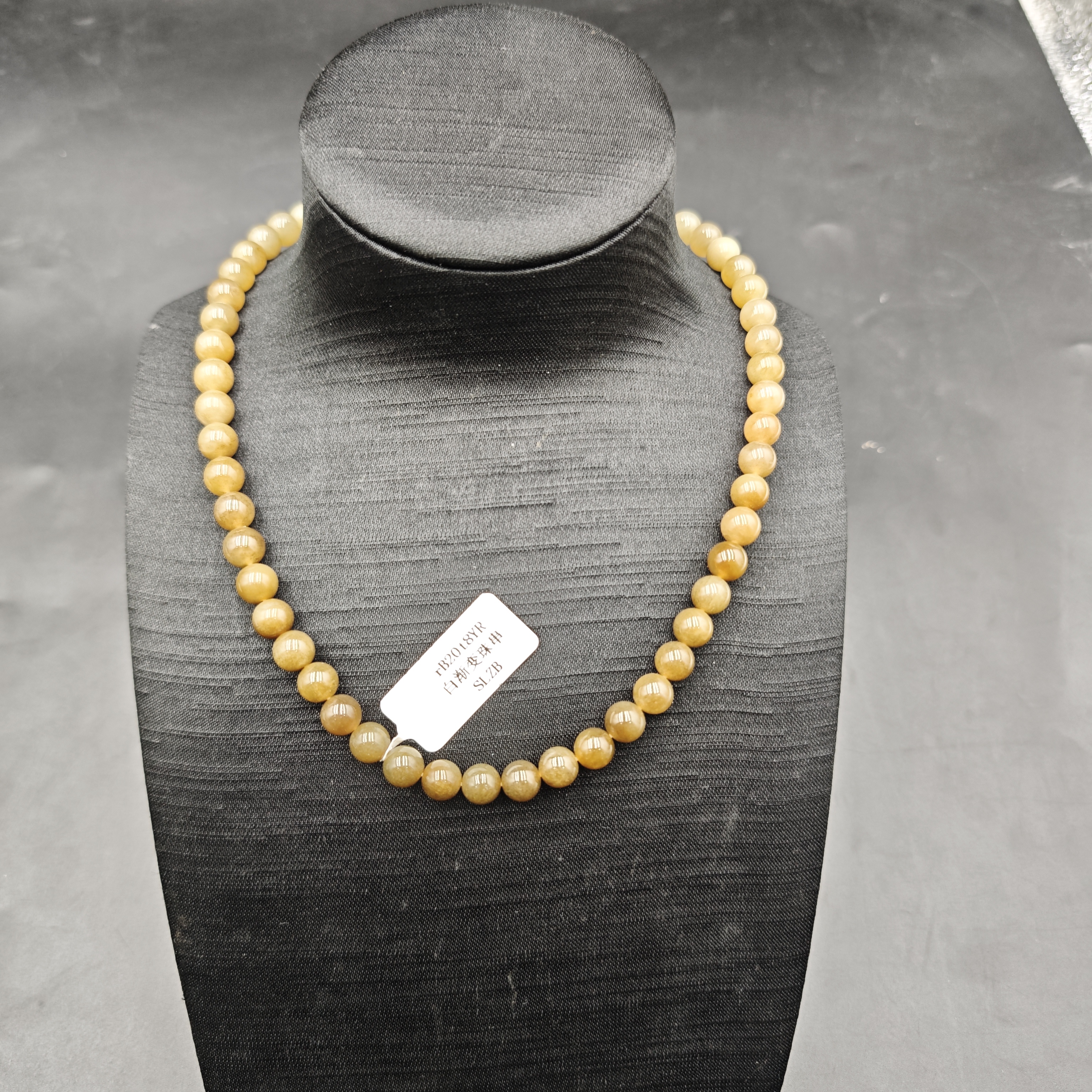 新疆糖白渐变珠链HTY011（7.7mm）