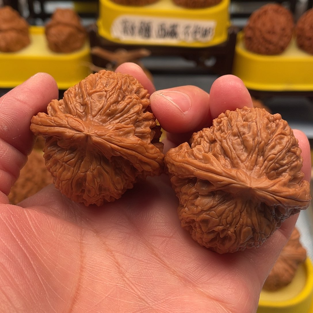 吊坠文玩核桃南疆石44