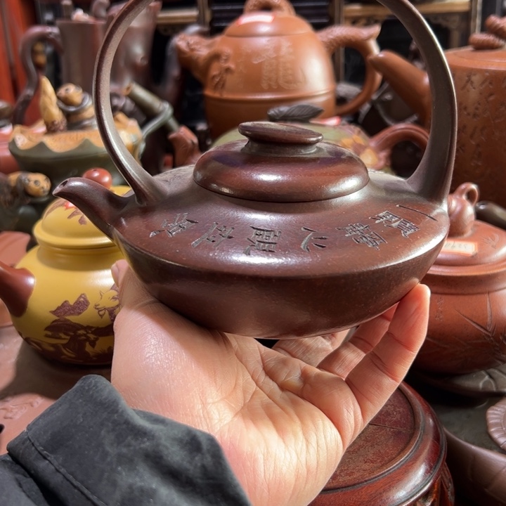 紫砂茶壶紫砂壶收藏起来吧
