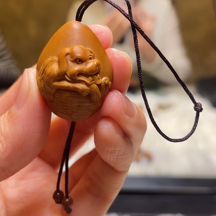 橄榄核吊坠橄榄核