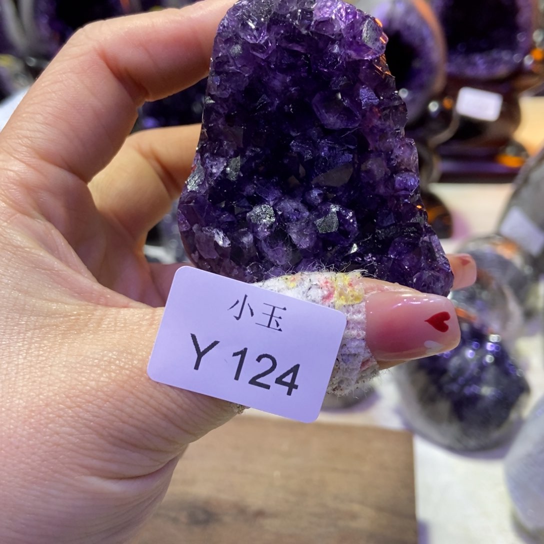 水晶摆件未镶嵌摆件