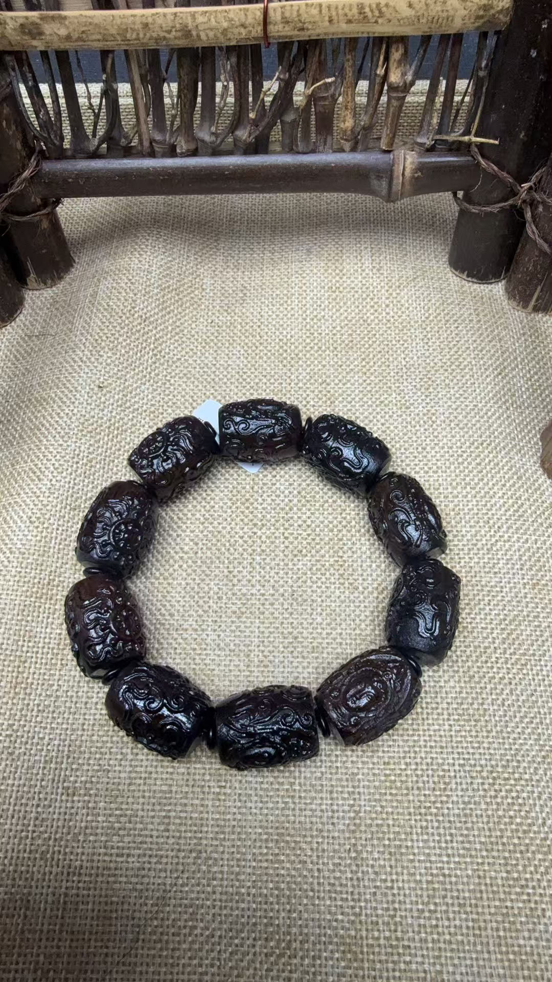 B196龙二文玩成品木串