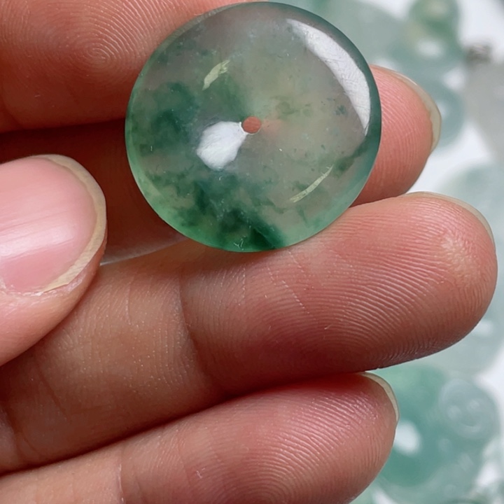 翡翠颈饰未镶嵌⭐翡翠