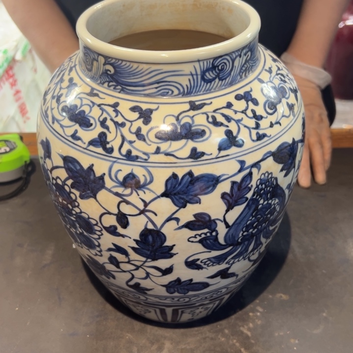 依***质瓷片拾六家的瓷器瓷器