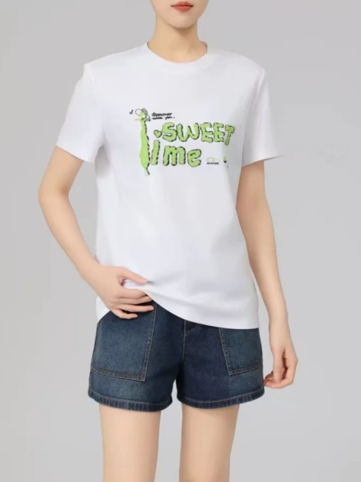 【商场同款】蝴蝶植绒短袖T恤夏季新款时尚百搭圆领印花上衣530082