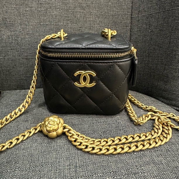 99新 Chanel/香奈儿 黑金山茶花链条小盒子