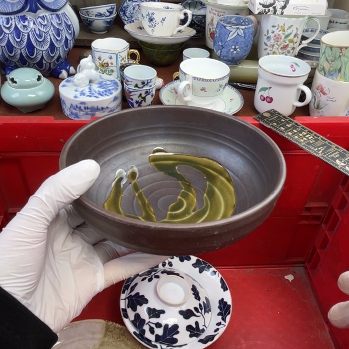 他家瓷器真美…开播了