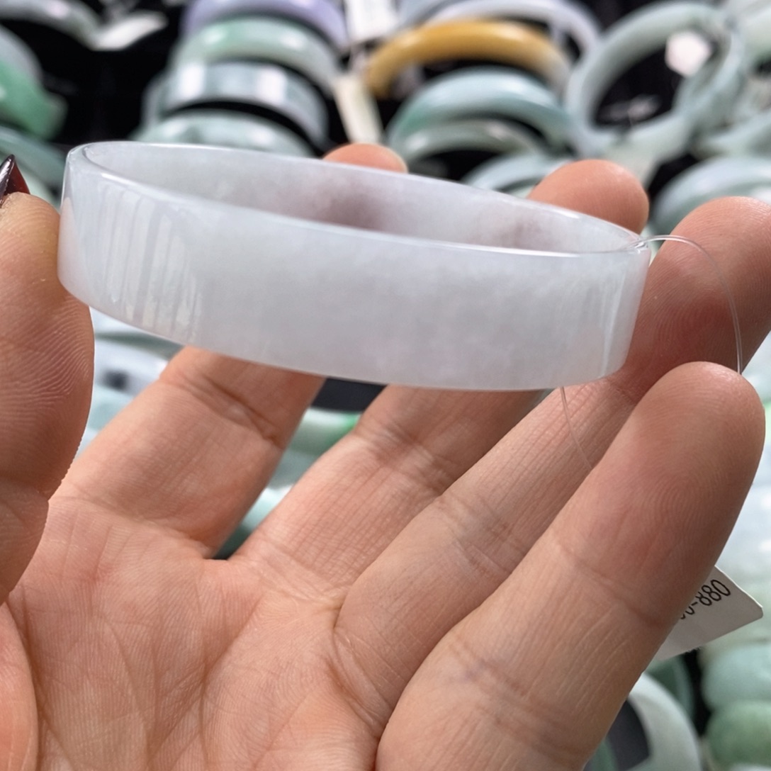 翡翠手镯未镶嵌公主