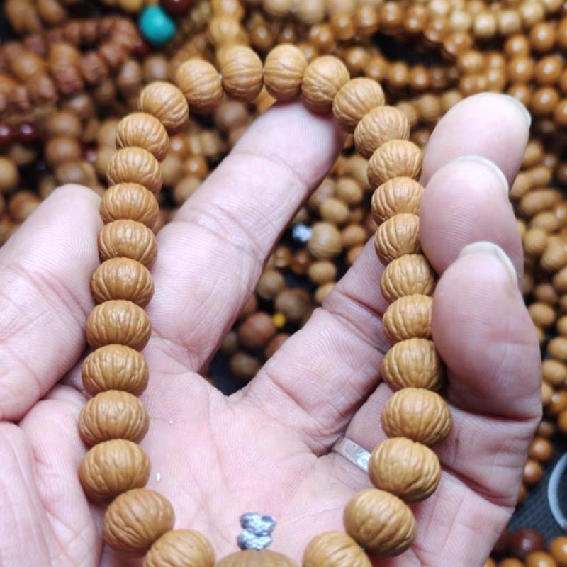 《王掌柜》凤羽猴头手持