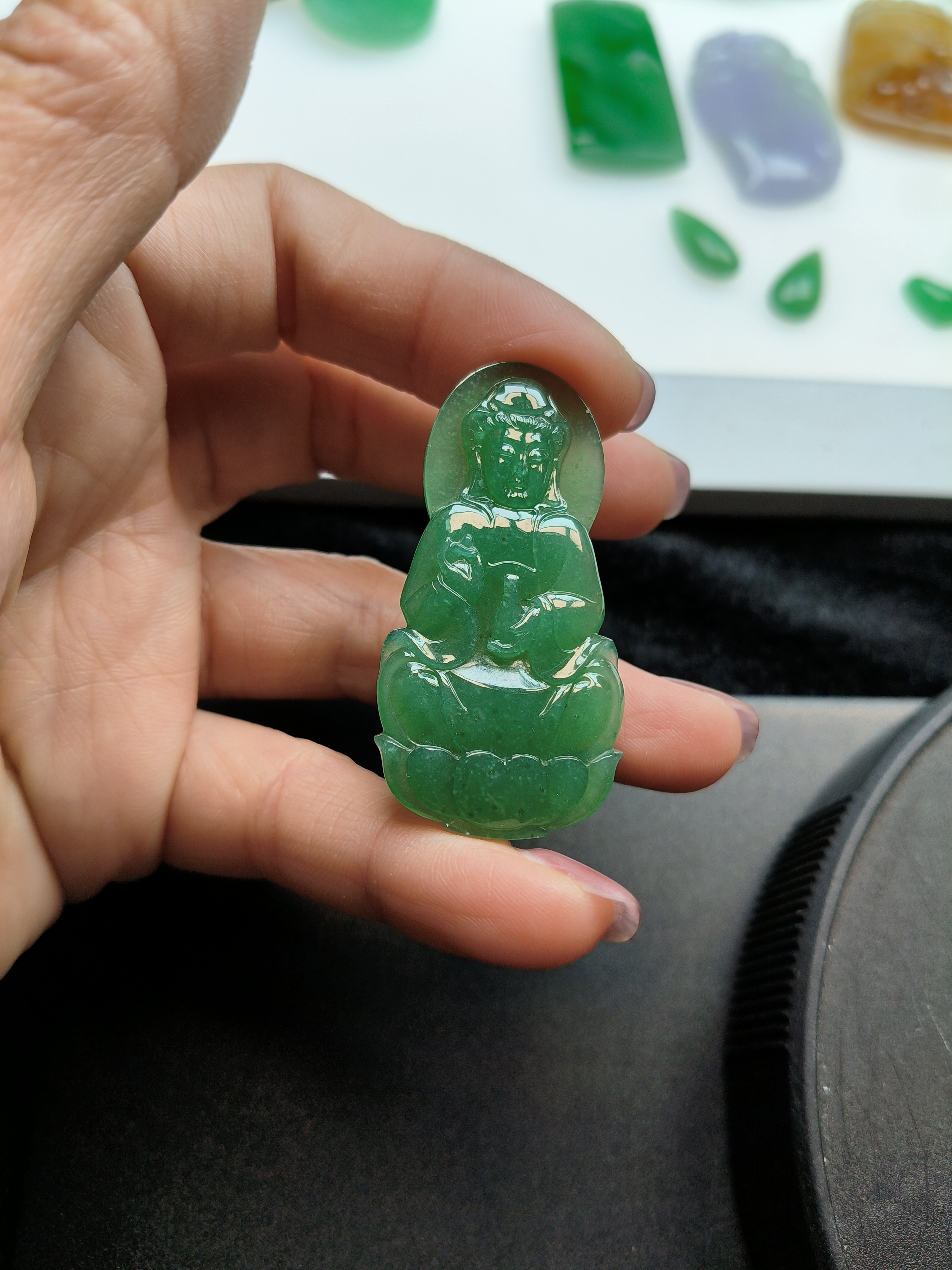 天然缅甸翡翠A货私人定制纯手工设计雕刻