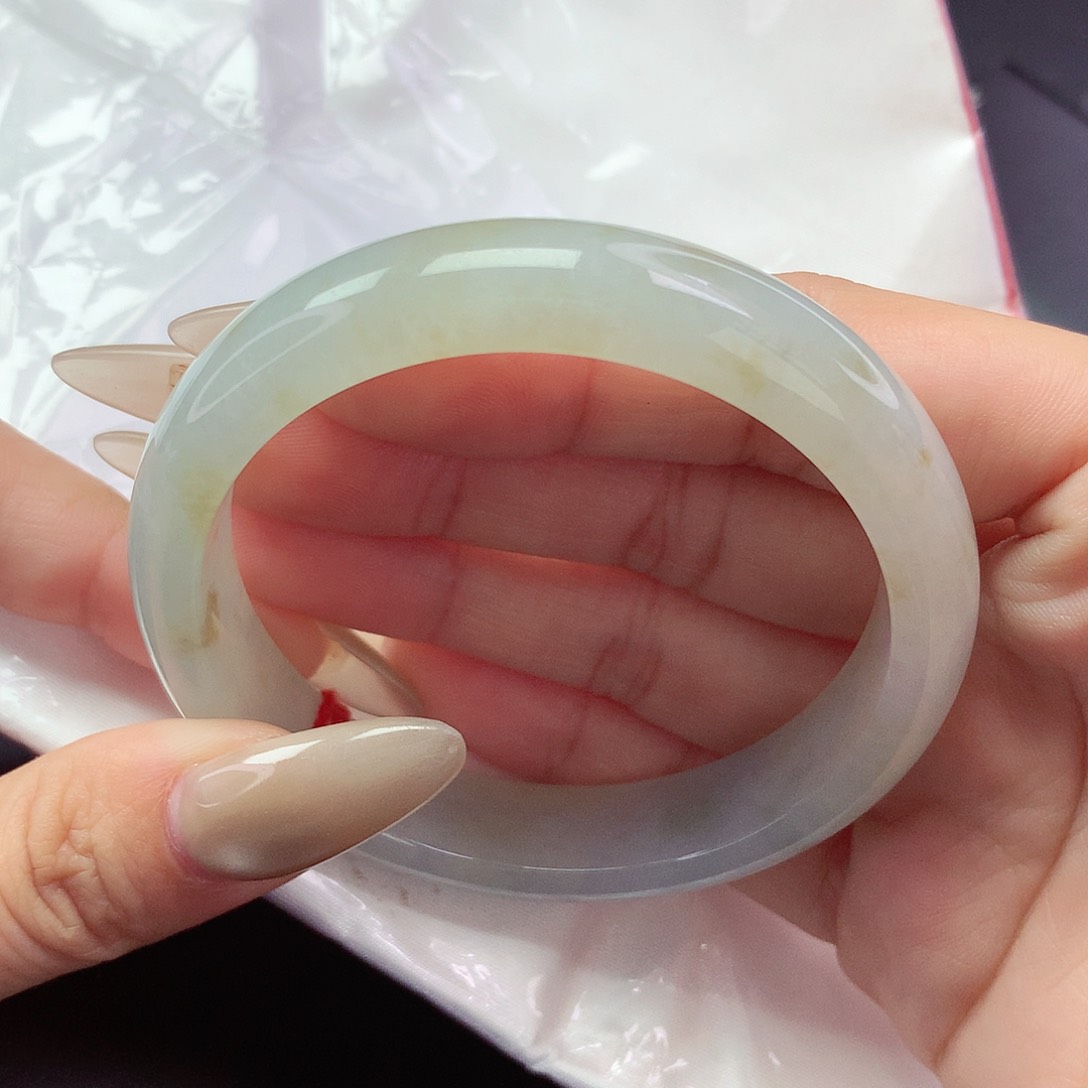【闪购商品】翡翠未镶嵌手镯a 131758