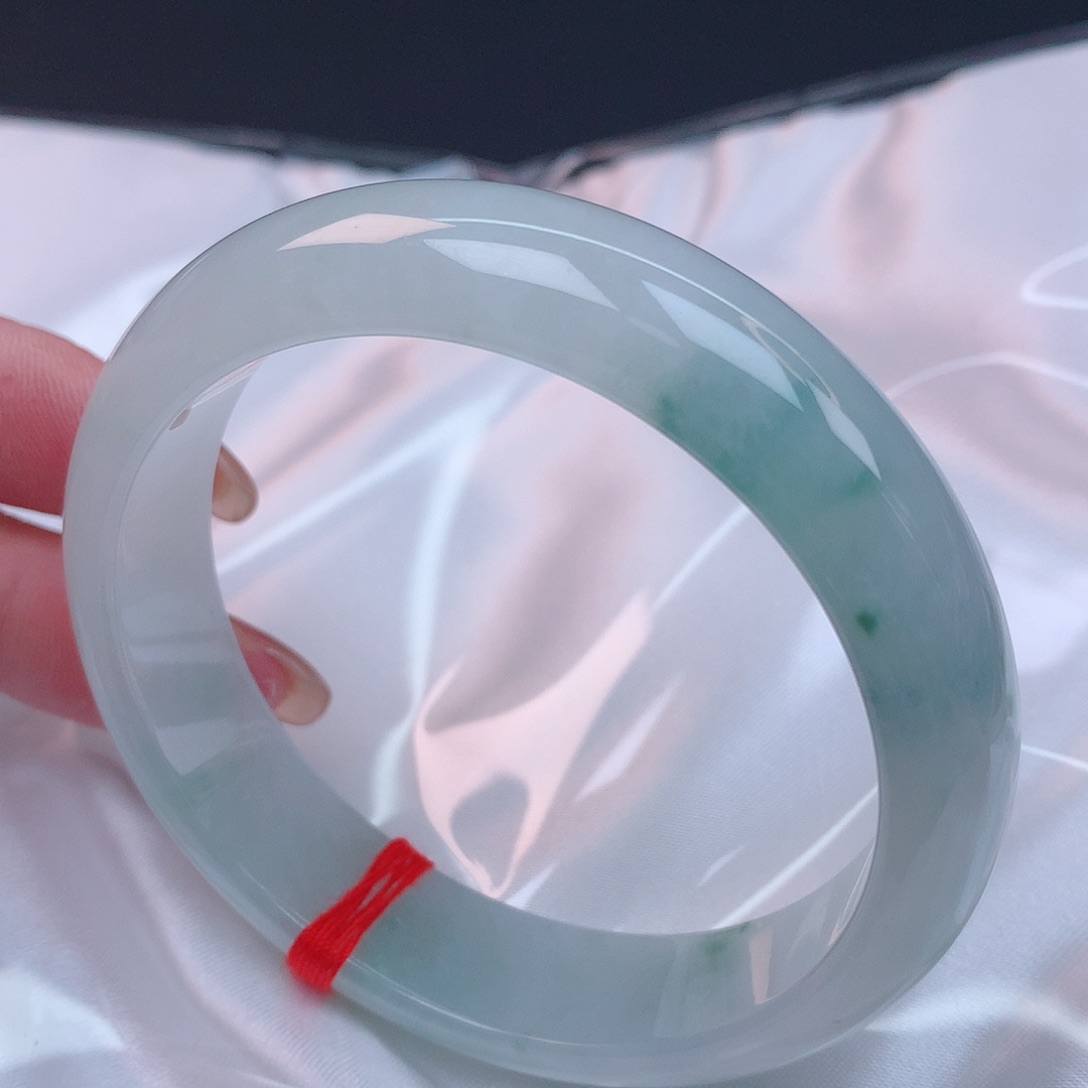 【闪购商品】未镶嵌手镯翡翠58