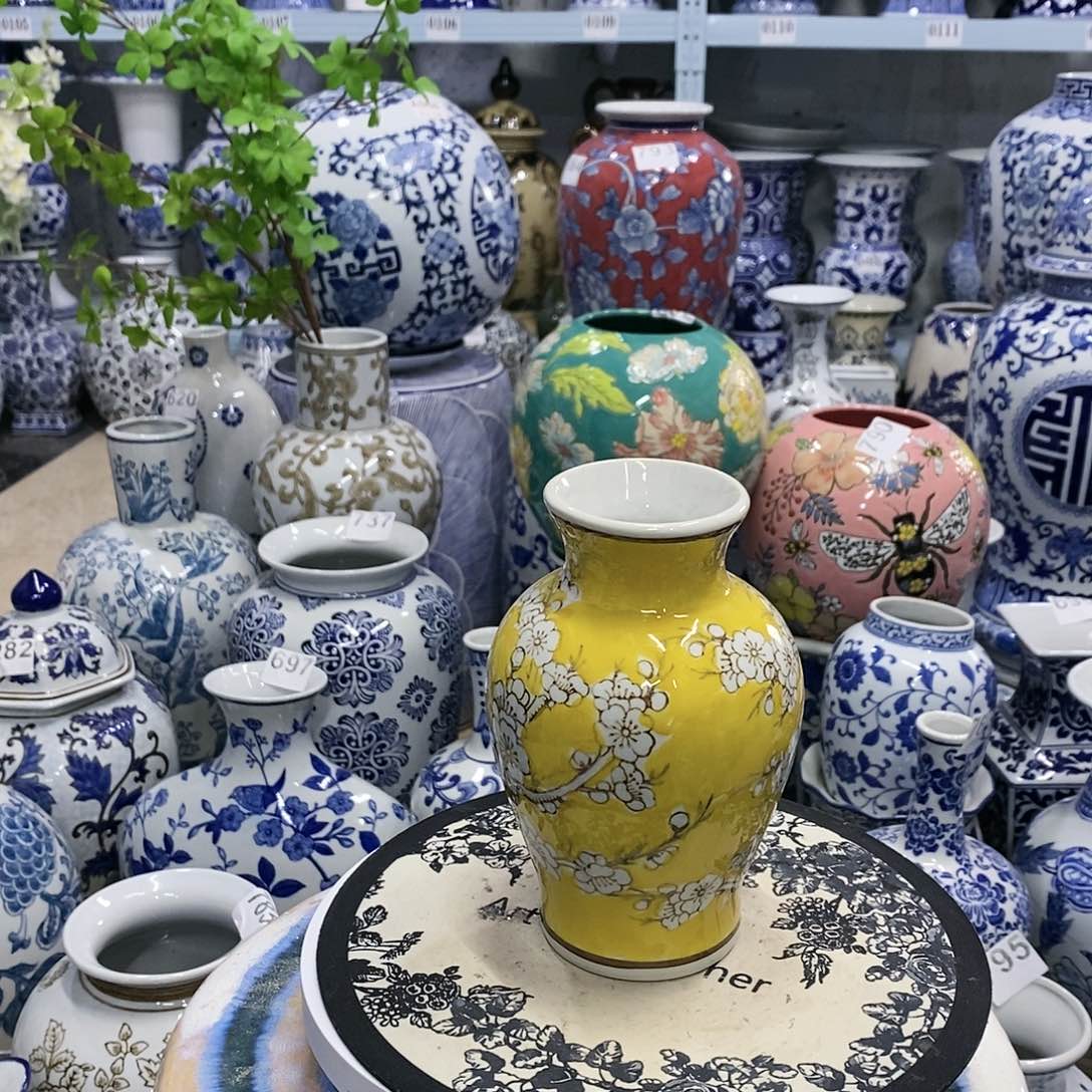 【闪购商品】摆件黄釉花瓶摆件……