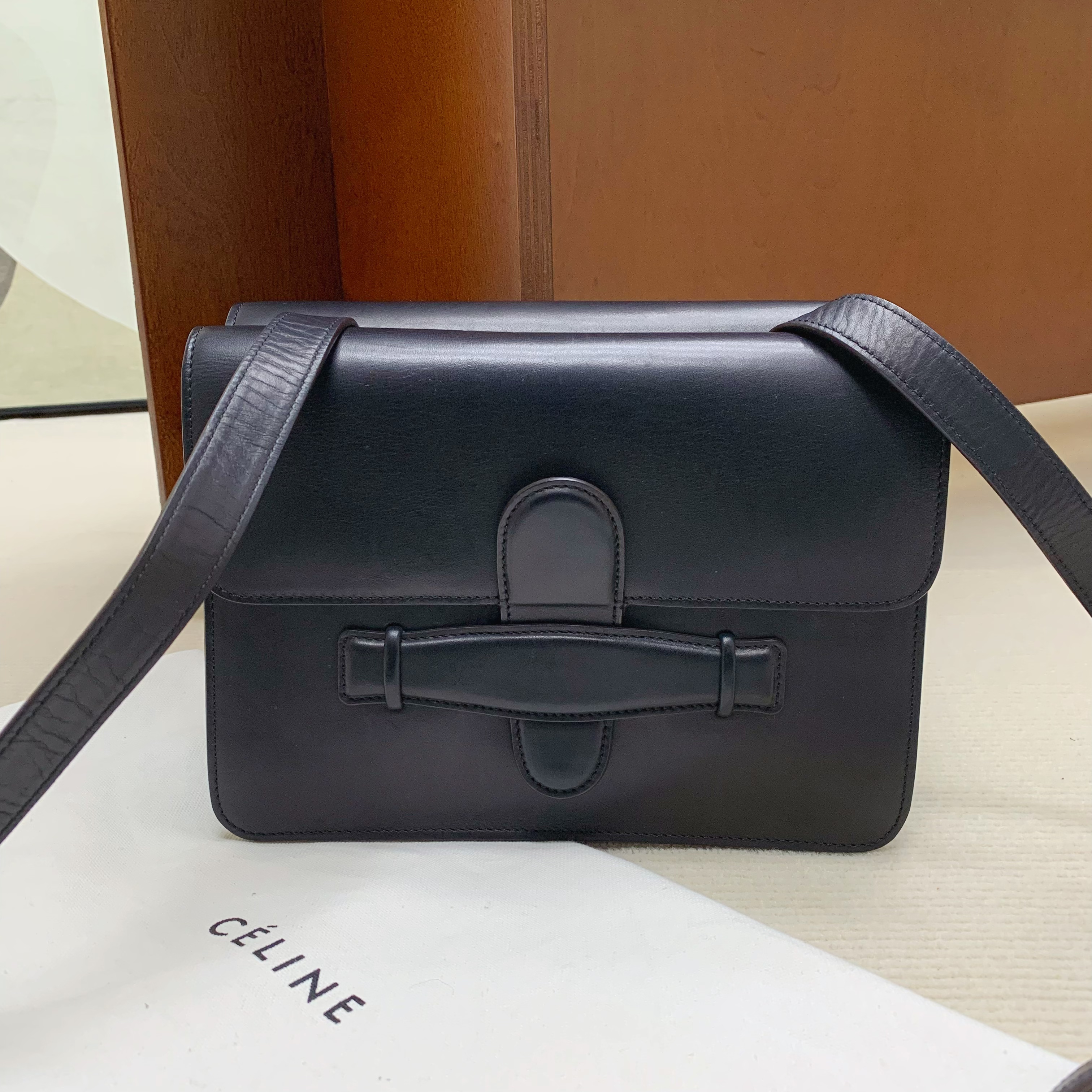 95新 Celine/思琳 【98新】celine双子星剑桥包-8607