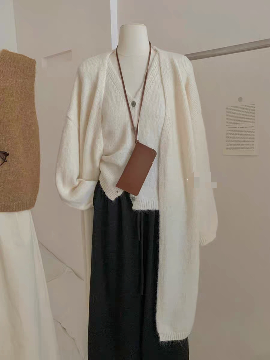 2025秋冬显瘦羊毛针织衫长袖毛衣女减龄高级显瘦上衣组合链接