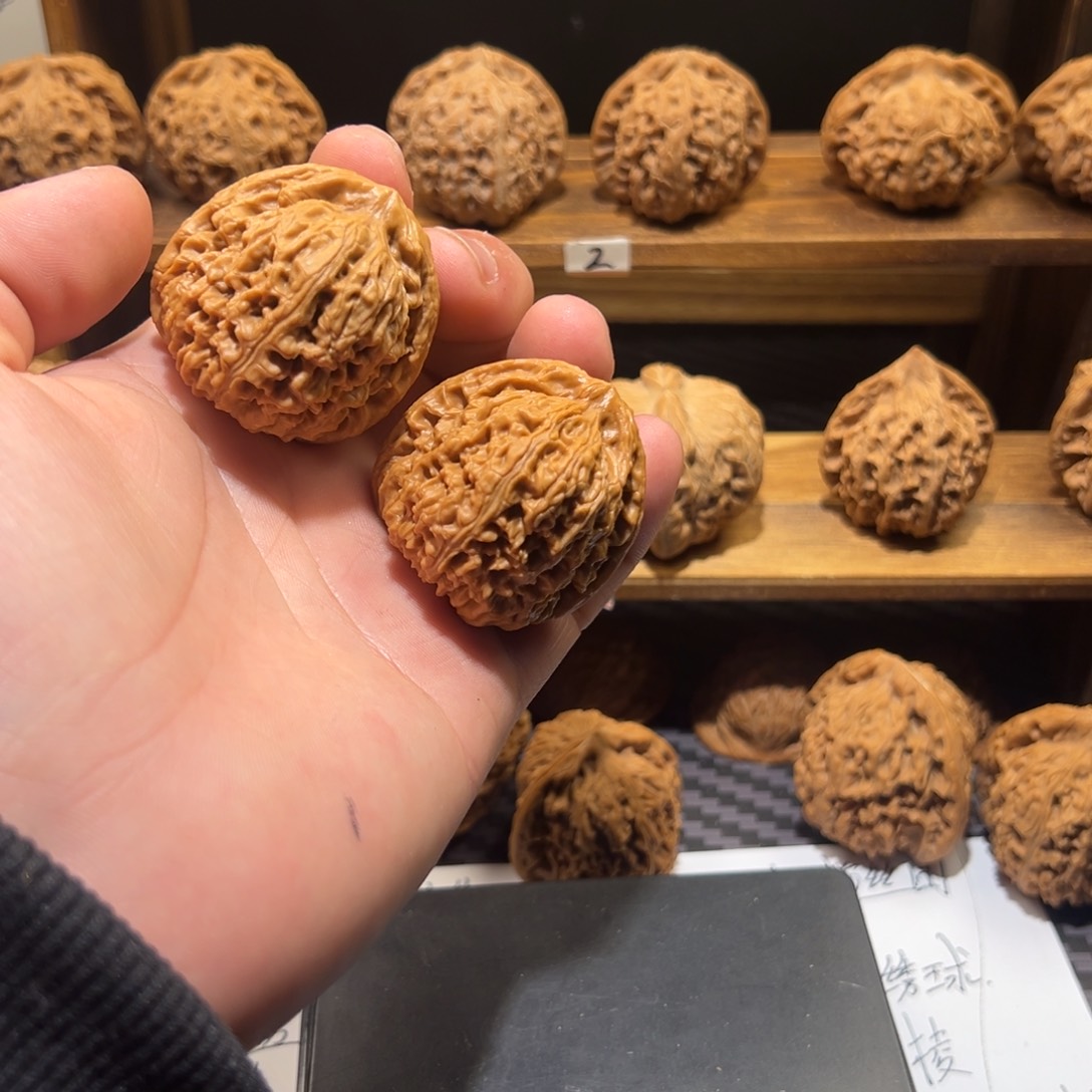 核桃把件平*南疆南疆