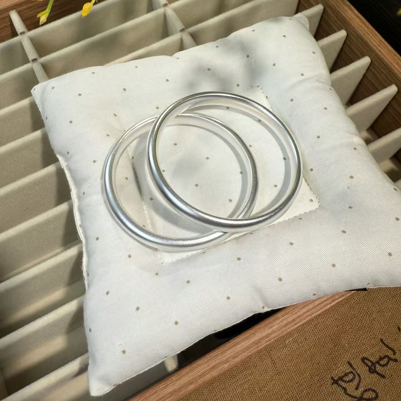 足银手镯 A159足银999.9【古法闭口泥鳅背素面款】闭口足银手镯经典