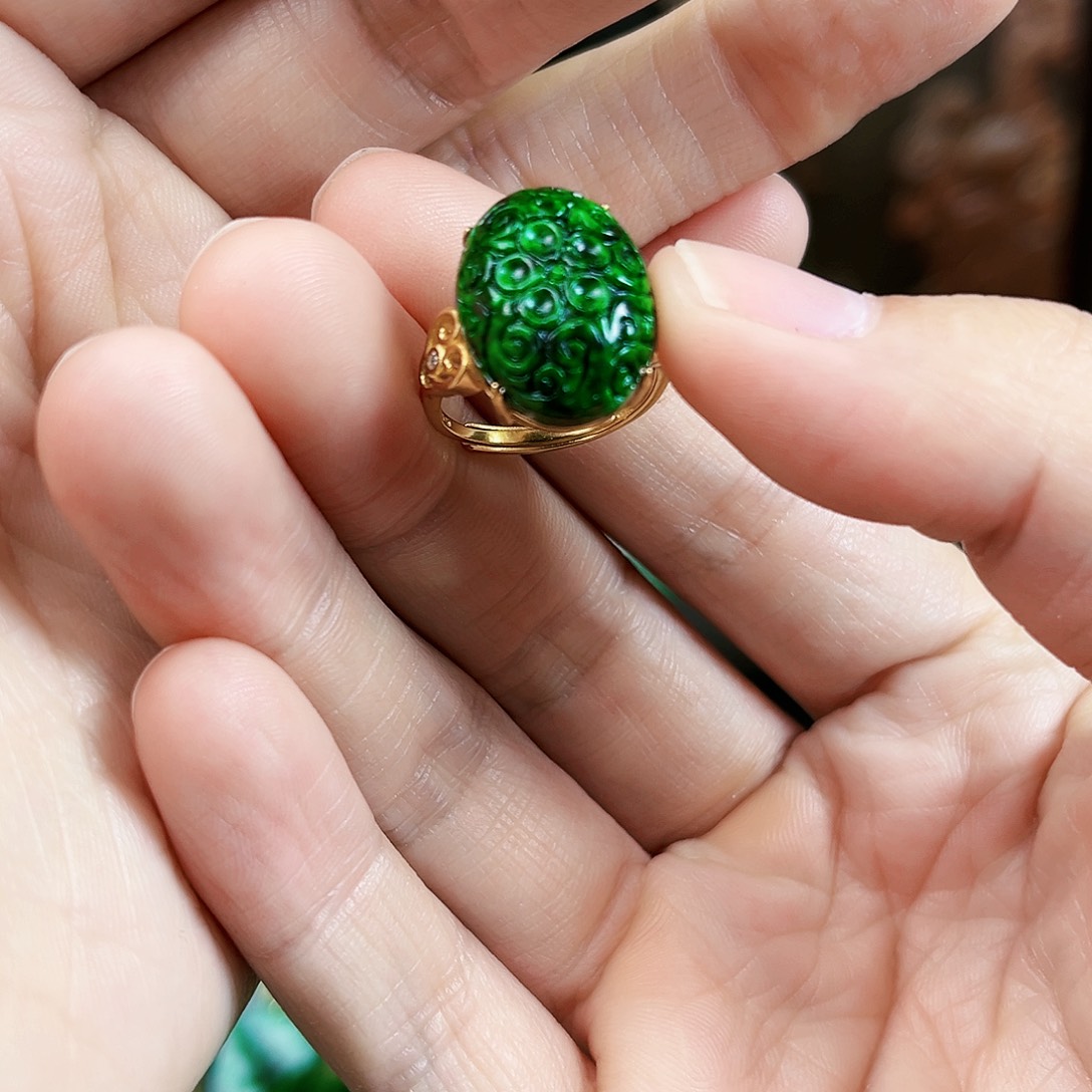 翡翠戒指银S925镶嵌戒指