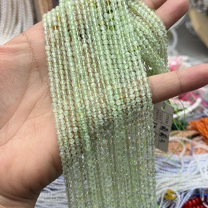 玛瑙/玉髓未镶嵌珠宝半成品一条3mm左右葡萄石刻面