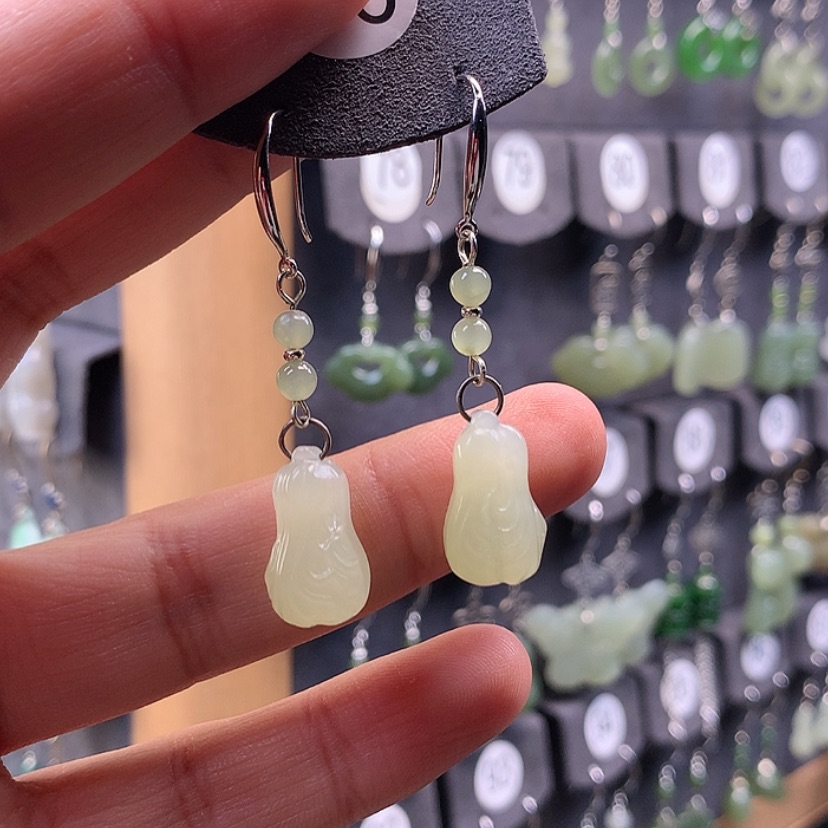 【闪购商品】和田玉耳饰银S925镶嵌(****)