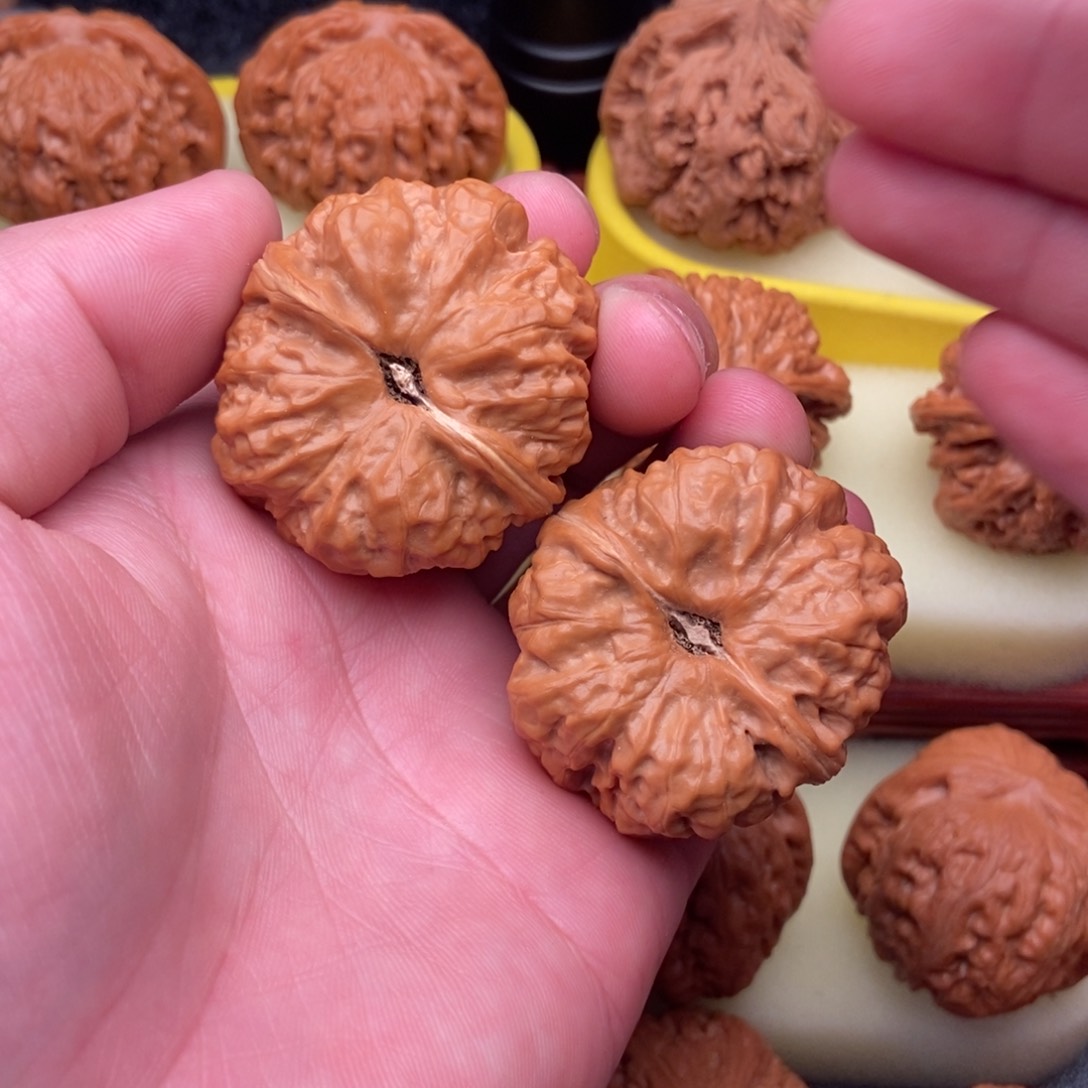 文玩核桃把件少**时金蟾40