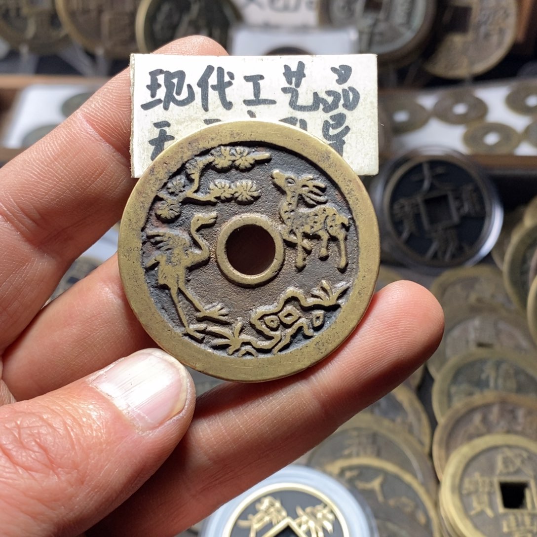 铜9*.现代工艺品花钱