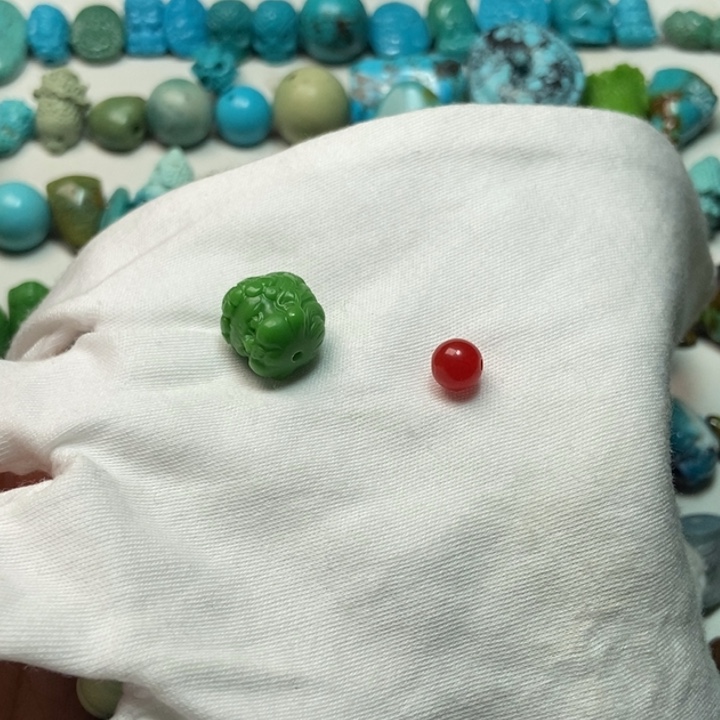 南红玛瑙未镶嵌颈饰