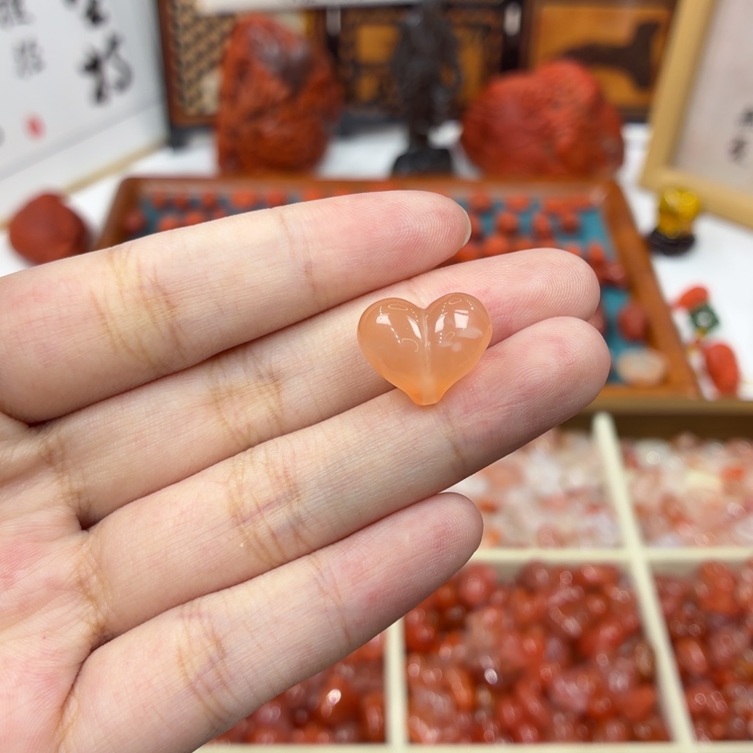 南红玛瑙未镶嵌配饰南红屁桃