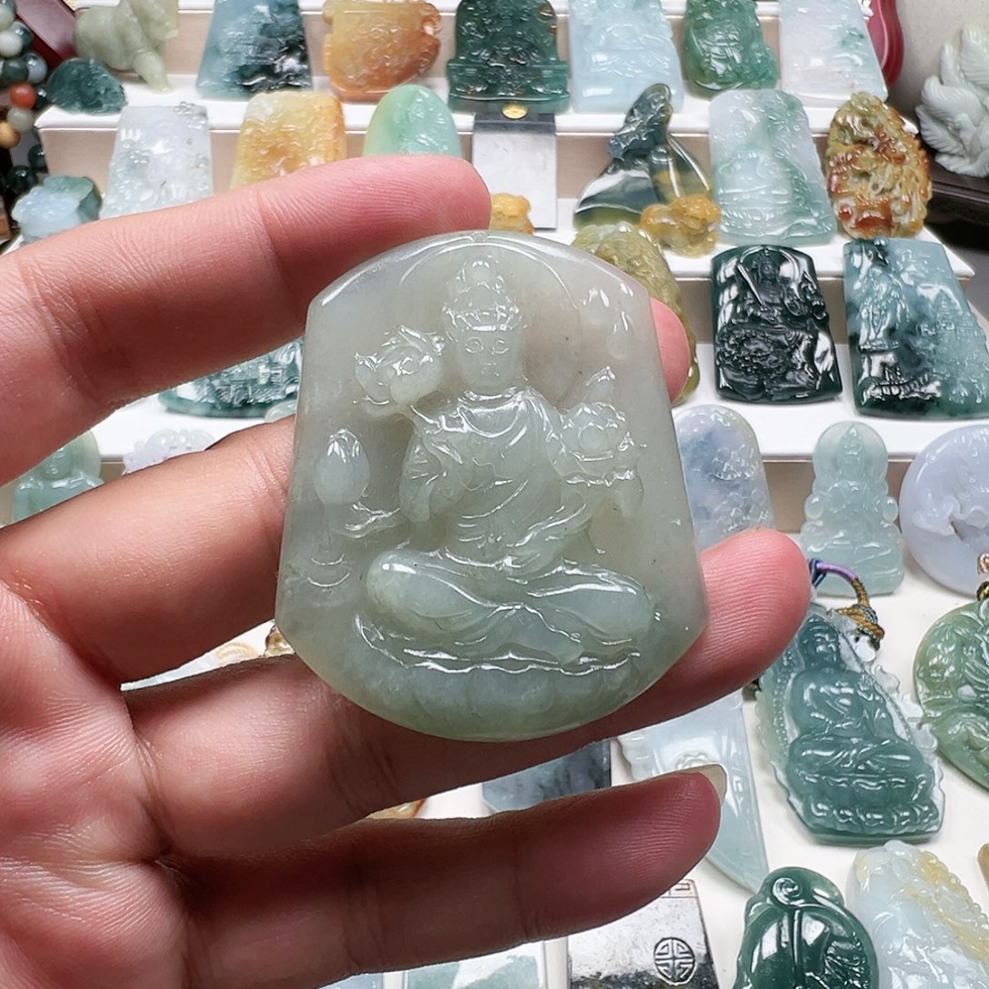 翡翠未镶嵌颈饰天然