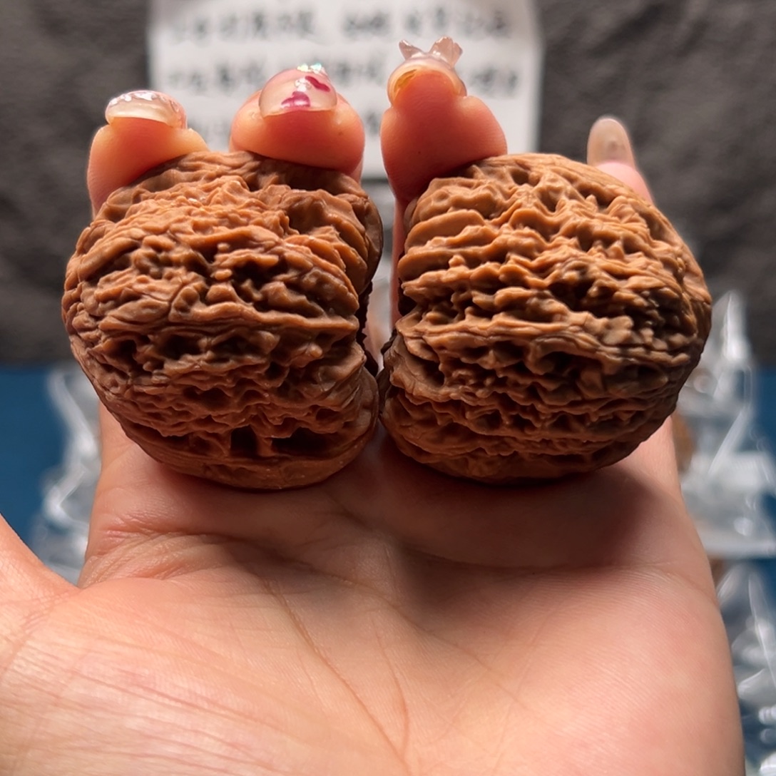 飞***吖把件文玩核桃南疆43生长线