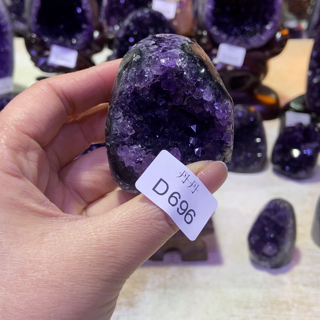 水晶摆件未镶嵌摆件