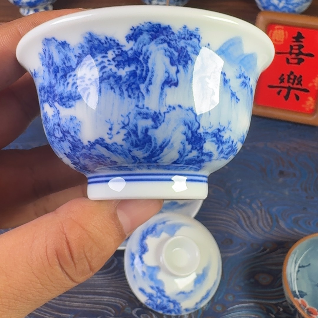 景德镇全手工手绘青花山水压手杯