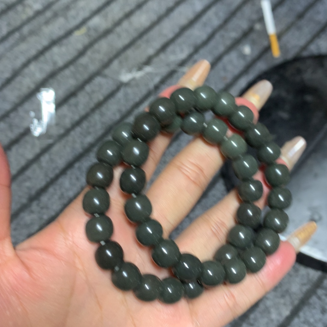 和田玉颈饰未镶嵌拍一发一