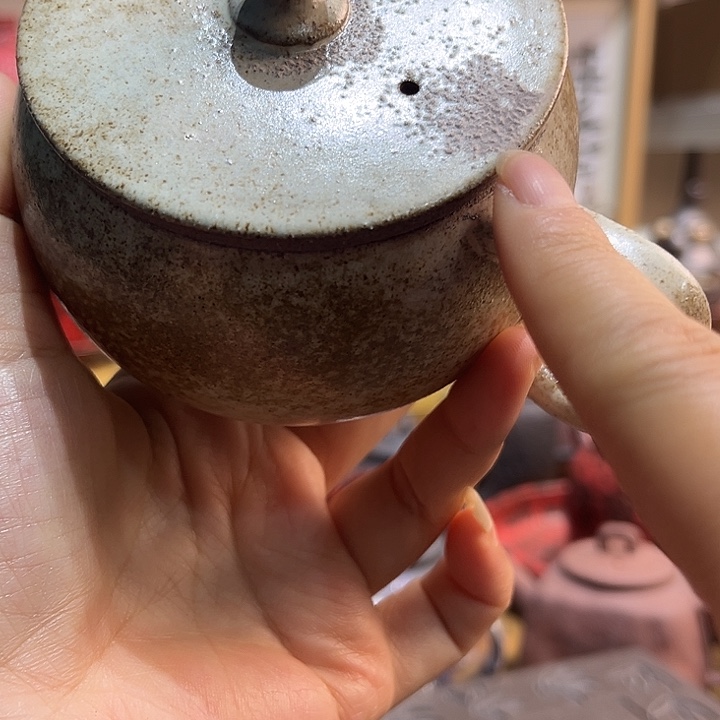 正品店老板给她说他有