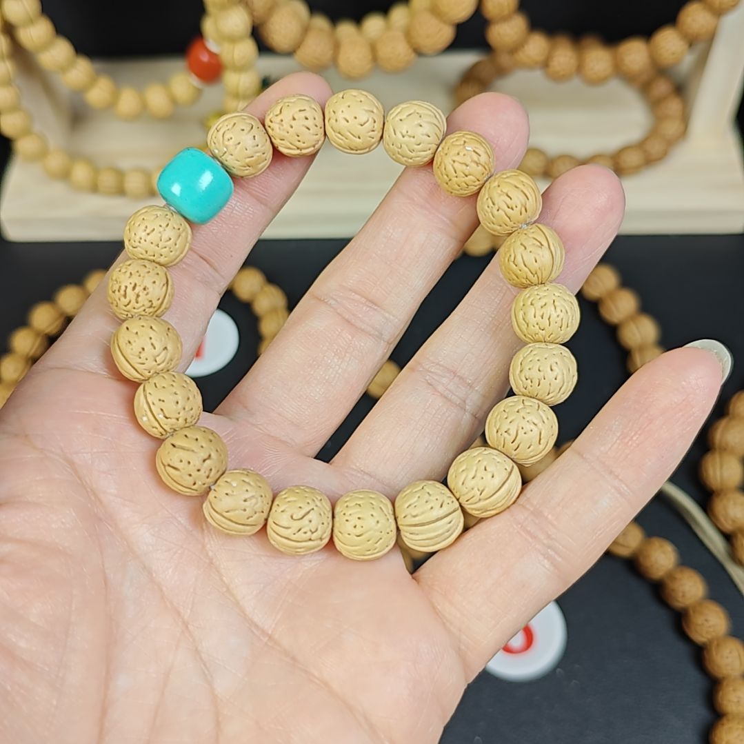 c***️奶油皮的12尺矮桩桃核手串