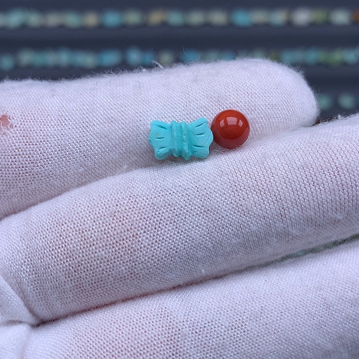 南红玛瑙未镶嵌珠宝奇石