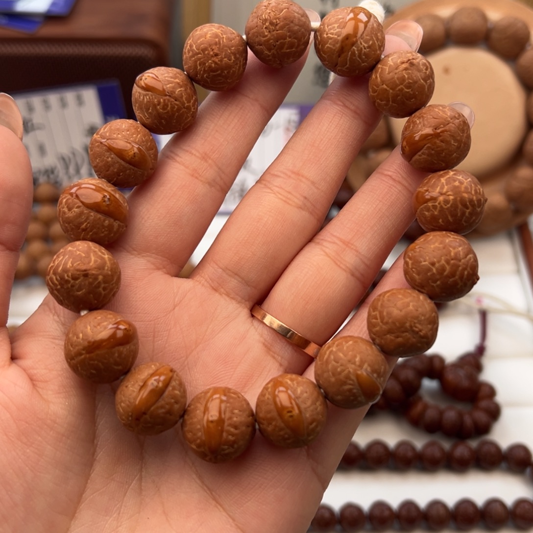 吊坠凤眼菩提开播首条福利