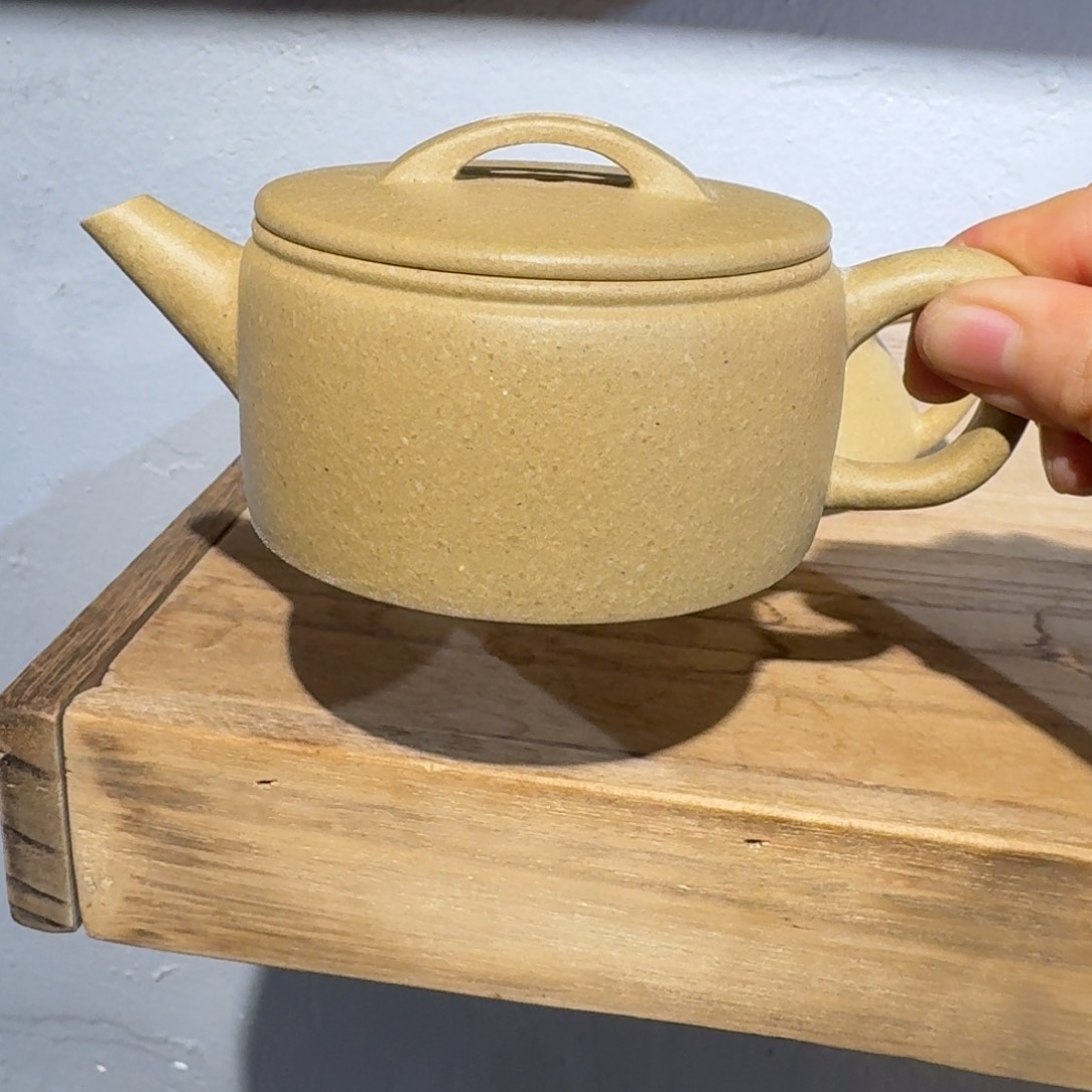 本山绿泥茶壶梨皮180毫升左右