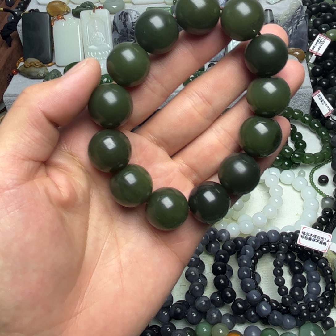 和田玉未镶嵌手串和田玉辽宁河磨玉1.8