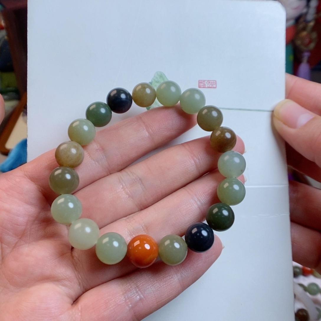 和田玉手链未镶嵌楼兰