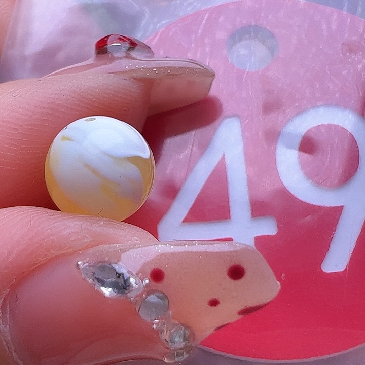 蜜蜡裸石未镶嵌微花粉 金漆白 圆珠8mm 