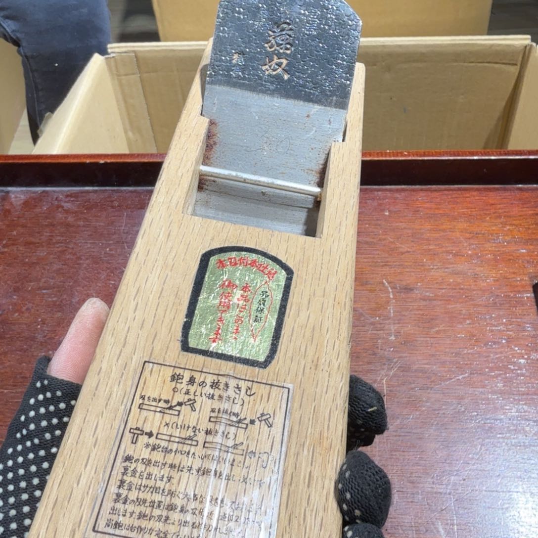 阳****技8新中古物品，谨慎下单，不保好坏 378
