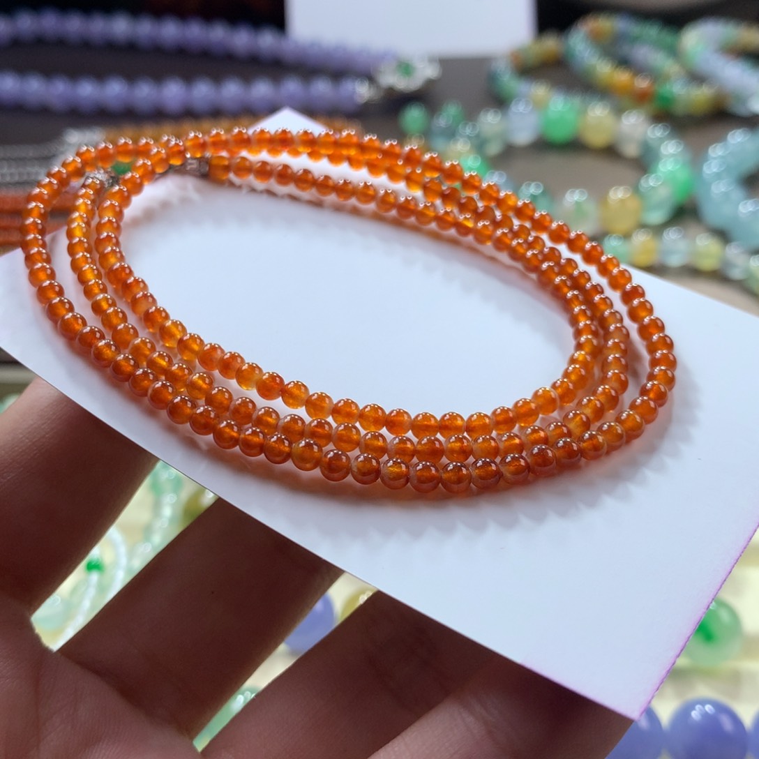 翡翠颈饰未镶嵌翡翠高冰冰红翡小米珠卡3+