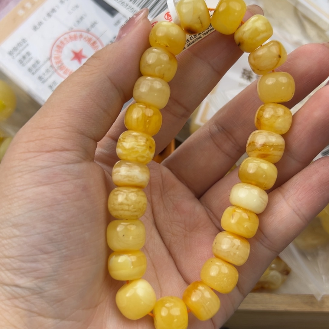 琥珀珠宝奇石未镶嵌