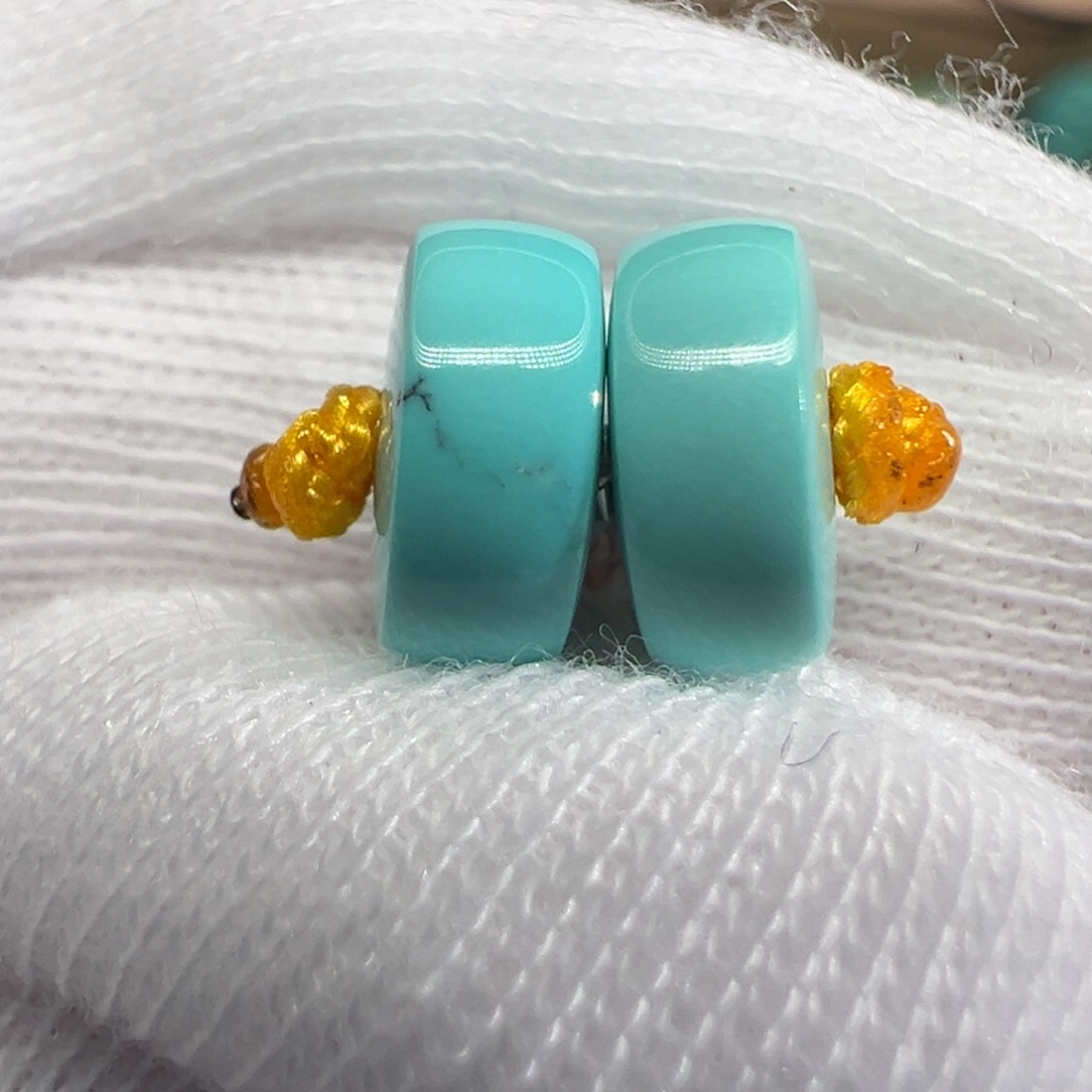 绿松石配饰未镶嵌