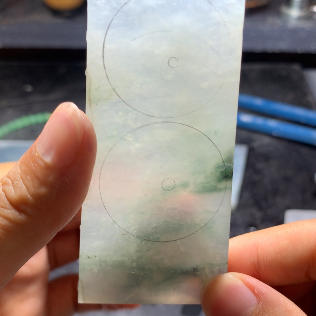 啊***来定制翡翠未镶嵌翡翠