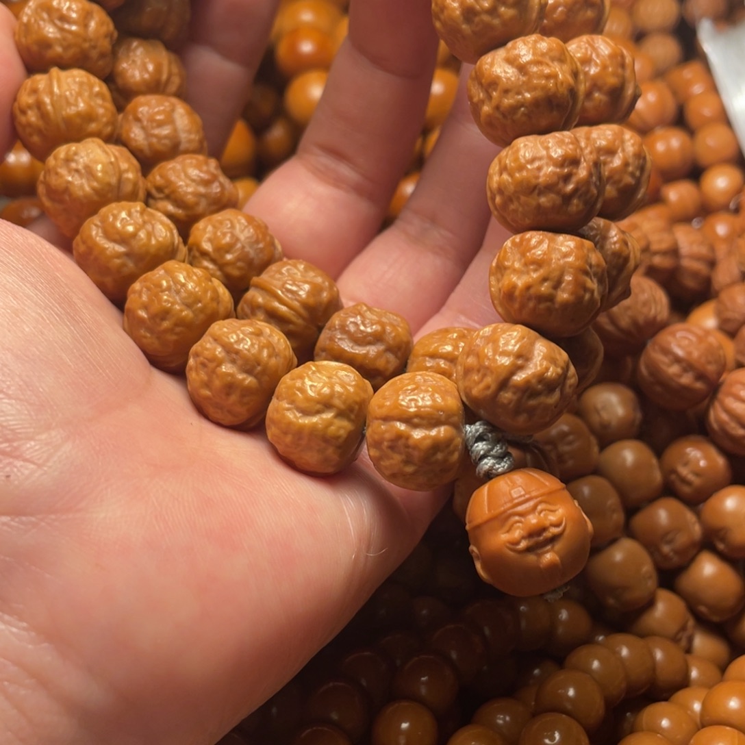 *****黄杨木猴头核桃产宗