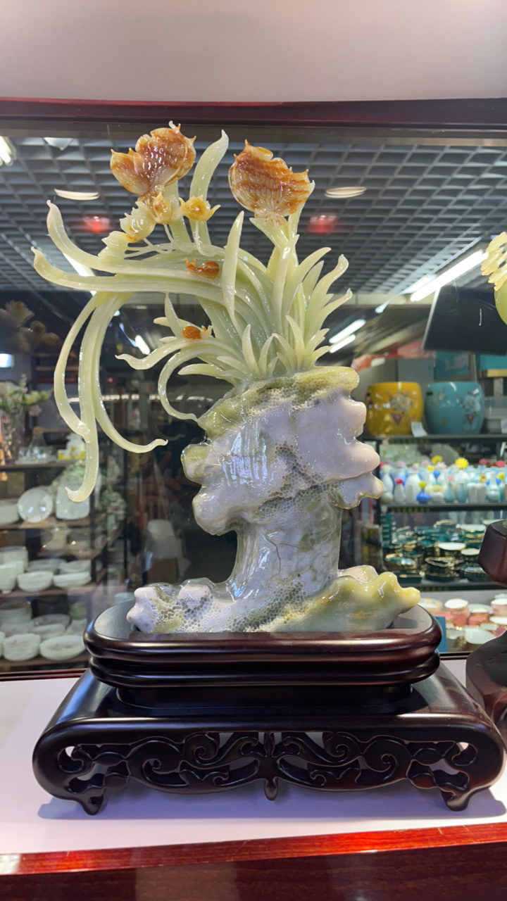 家居摆件，天然一体雕刻